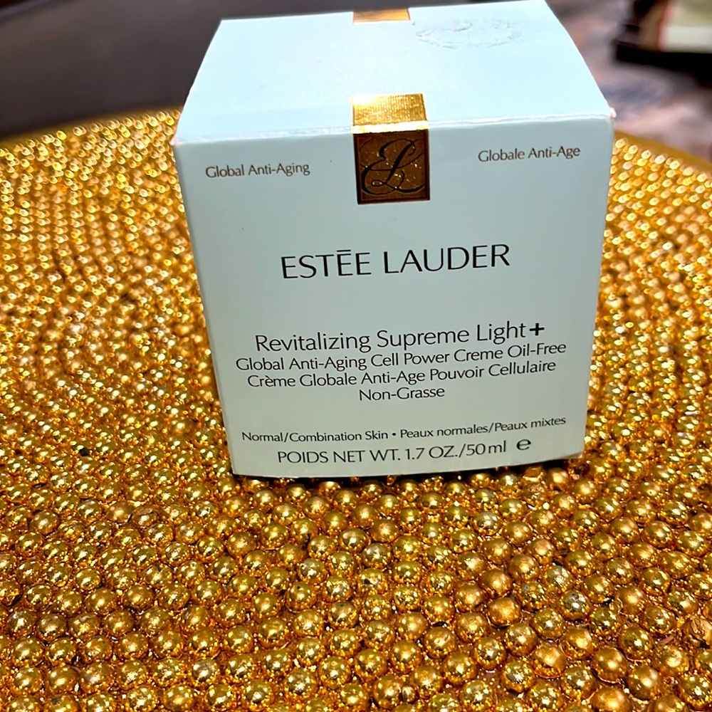 Estee Lauder cream